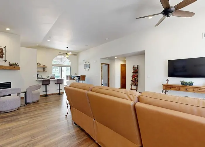 Holiday home Oak Creek Gem