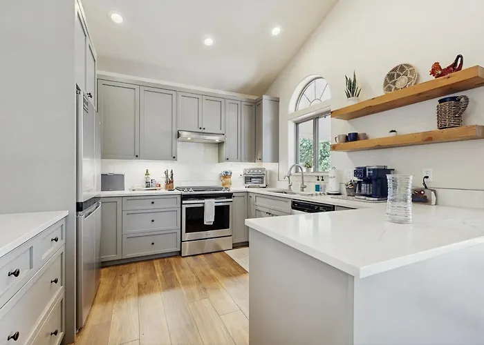 Holiday home Oak Creek Gem